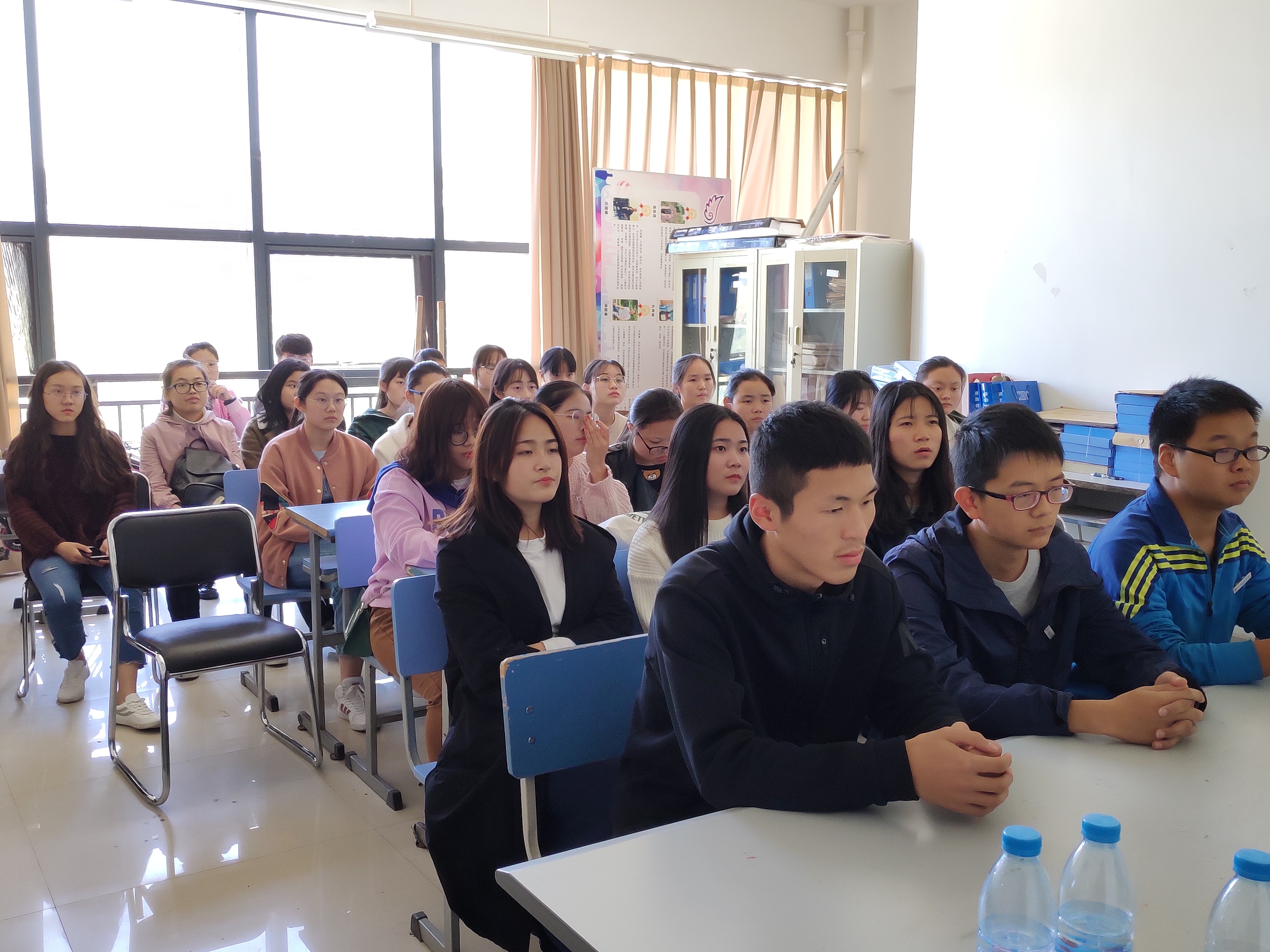 Cache_3836510fe291cfd1..jpg Cache_3836510fe291cfd1..jpg