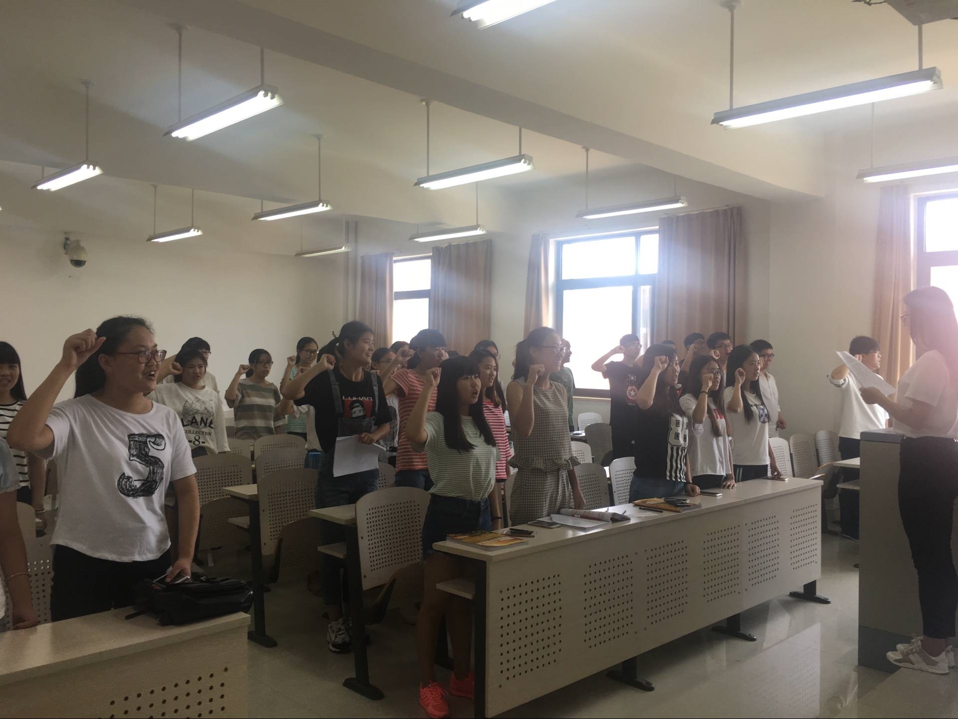 75a200187af53a4f.jpg 75a200187af53a4f.jpg