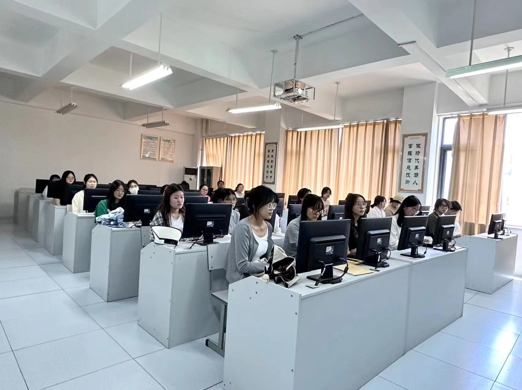 微信图片_20240517200016.jpg 微信图片_20240517200016.jpg