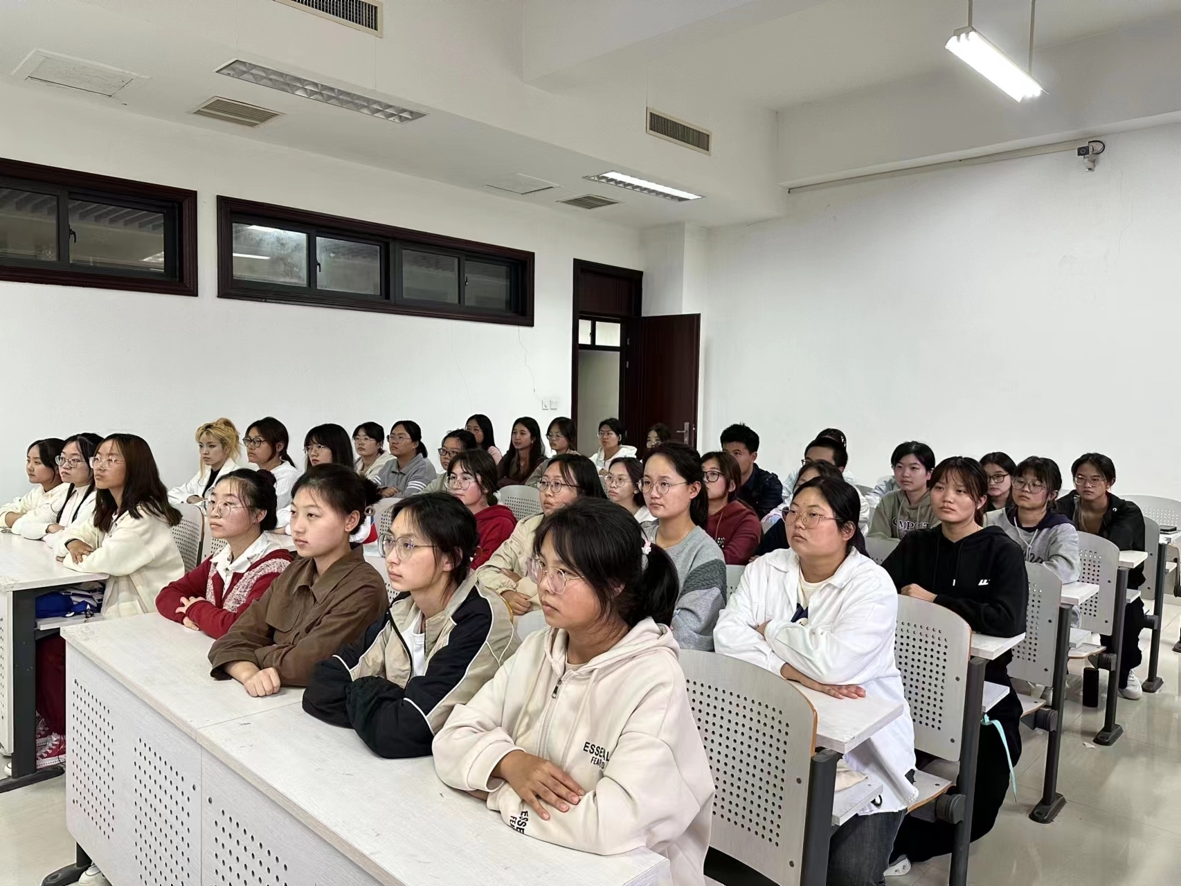 微信图片_20231013192214.jpg 微信图片_20231013192214.jpg