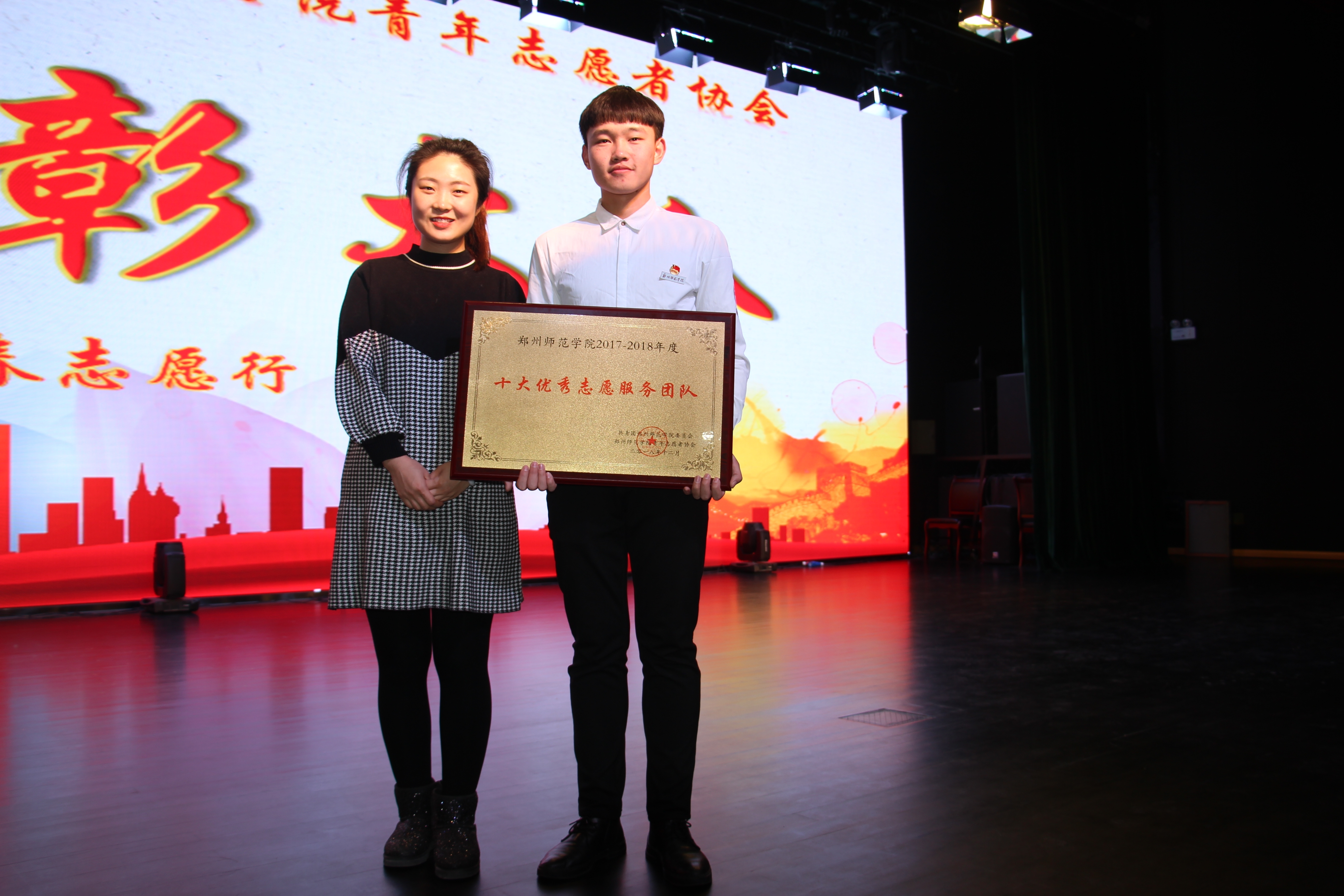 Cache_785643ae65488cd9..jpg Cache_785643ae65488cd9..jpg