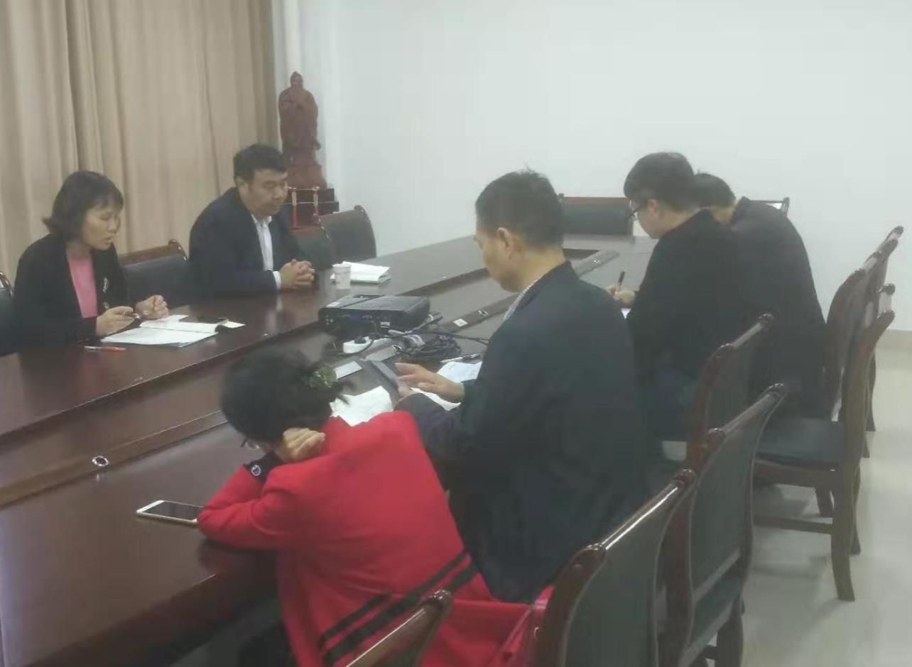 095832.jpg 095832.jpg