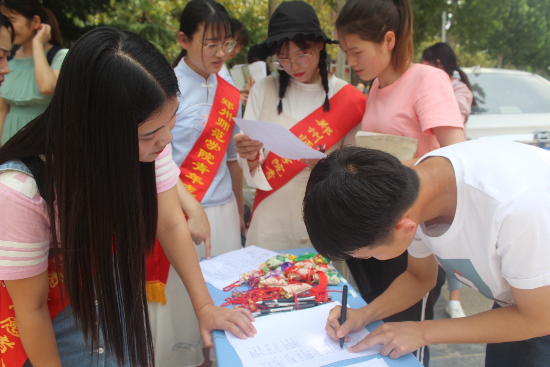 IMG_9528.JPG IMG_9528.JPG