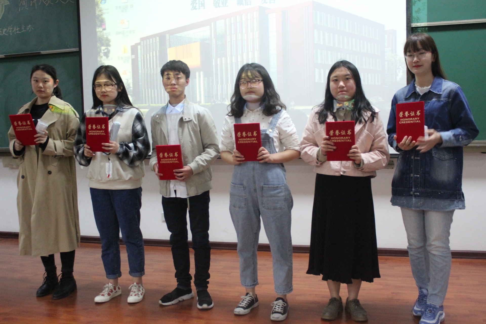 MXNPN}CS8826L8GXQFD5VPX.jpg MXNPN}CS8826L8GXQFD5VPX.jpg