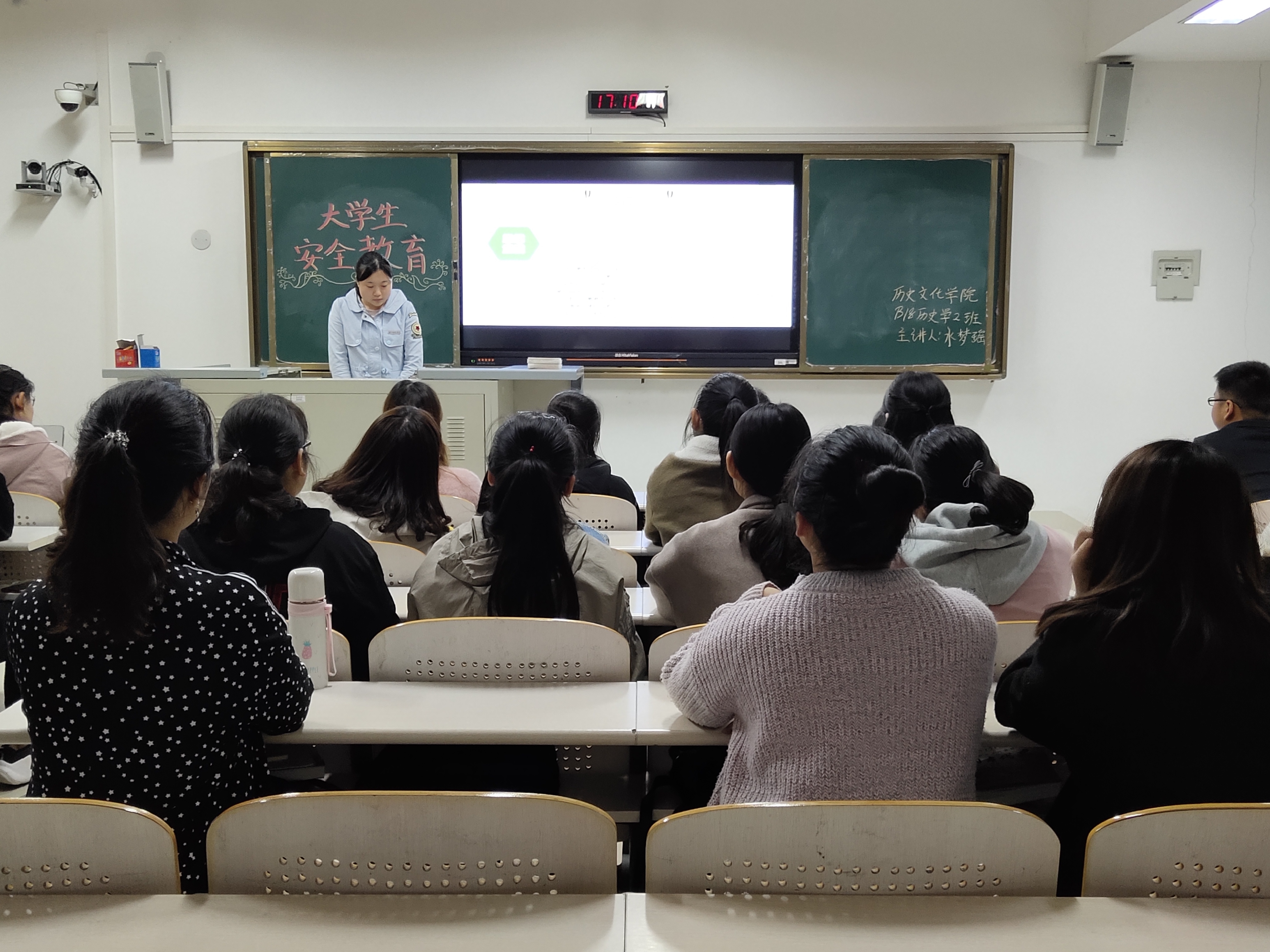 C12V@_6@6D[%I_24RR3KA$M.jpg C12V@_6@6D[%I_24RR3KA$M.jpg