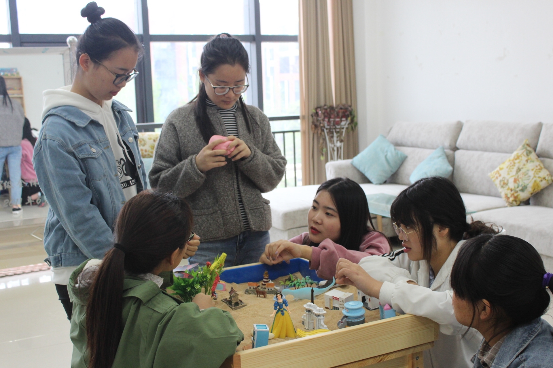 Cache_4872dd4cb27b3dc1..jpg Cache_4872dd4cb27b3dc1..jpg