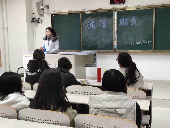 FA70990E9546BF18AE785626ADC028DA.jpg FA70990E9546BF18AE785626ADC028DA.jpg