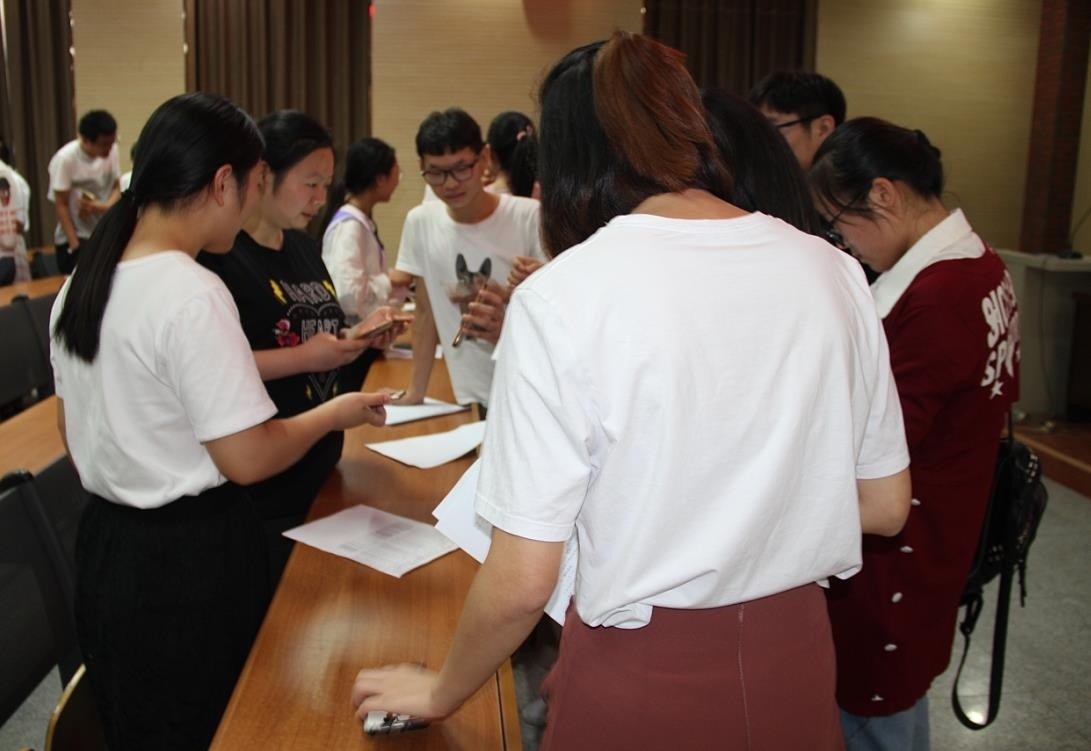 3.毕业论文指导.jpg