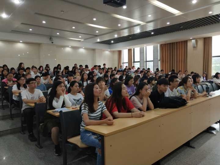 Cache_-1e10152452bdb63c..jpg Cache_-1e10152452bdb63c..jpg