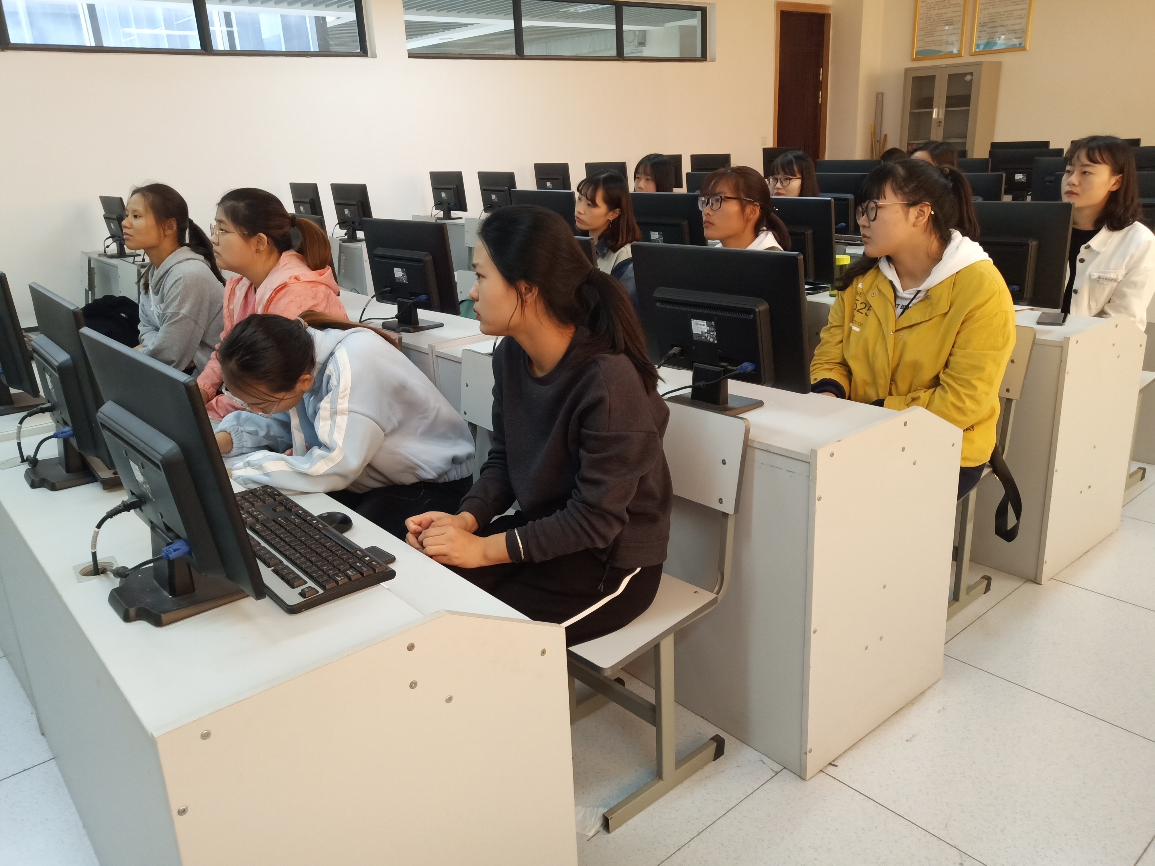 23)5U)3HX}F28JH34UQIZNR.jpg 23)5U)3HX}F28JH34UQIZNR.jpg