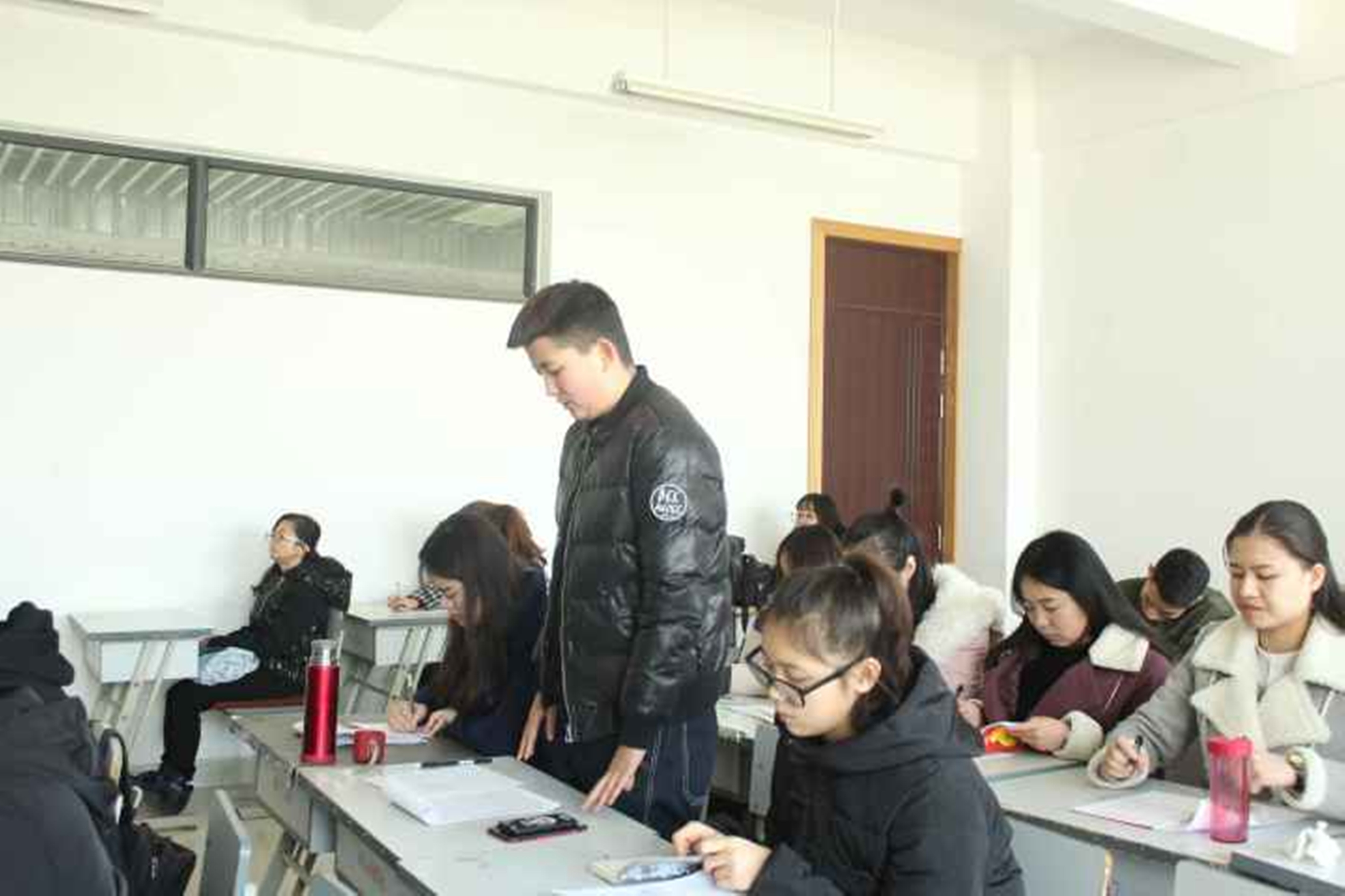 Cache_7d0e0ff8be1ba43b..jpg Cache_7d0e0ff8be1ba43b..jpg