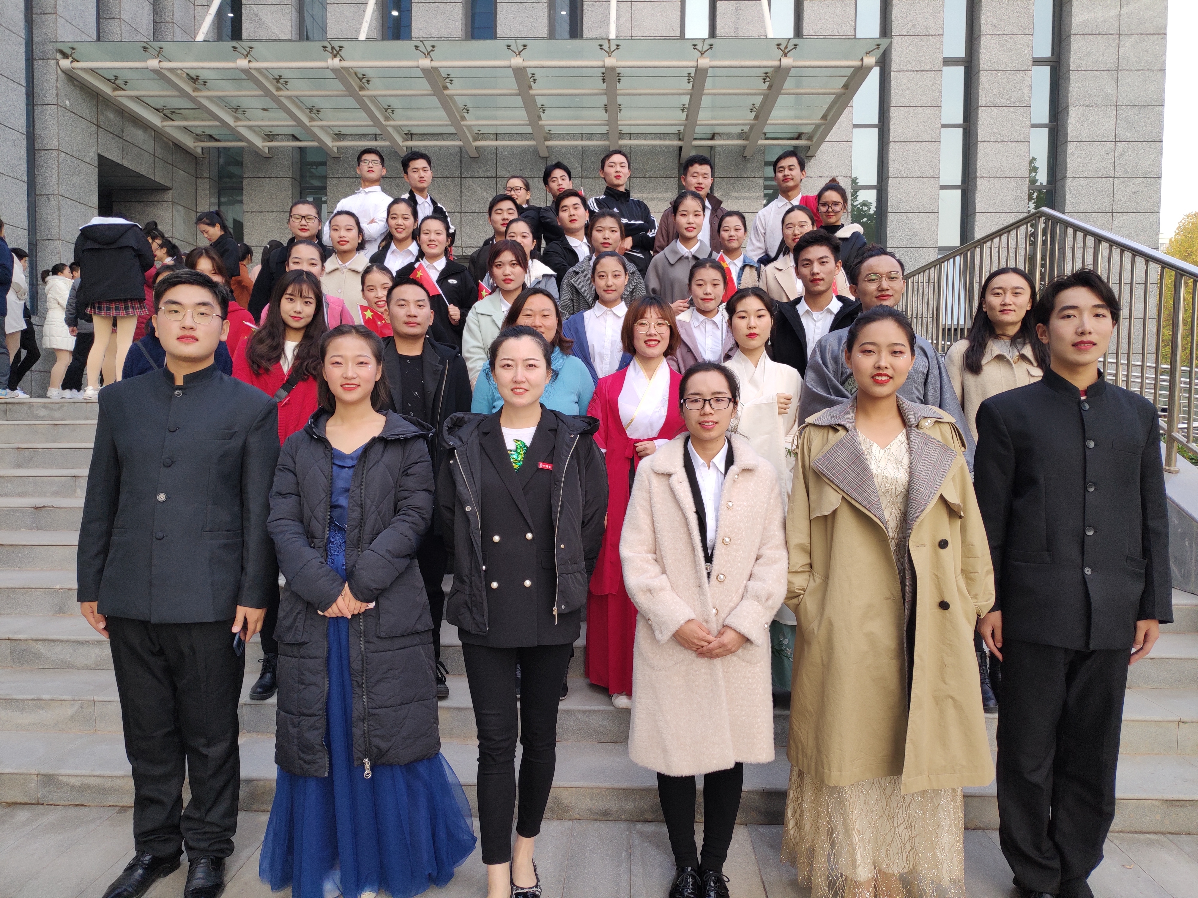 合唱2.jpg 合唱2.jpg