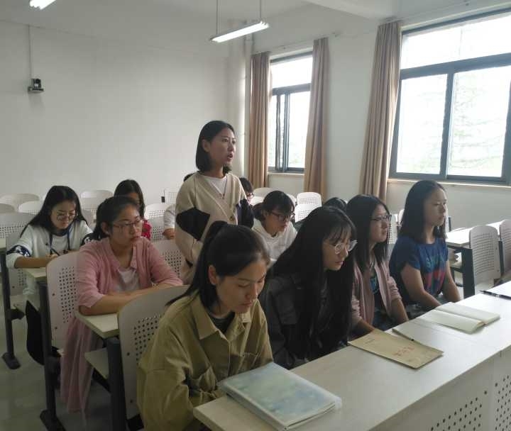 3EE1B8D1EEEEC20809C6D8AE1F3A18A0.jpg 3EE1B8D1EEEEC20809C6D8AE1F3A18A0.jpg