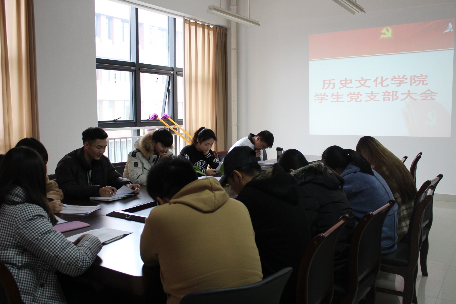 5d9b08821b68ee28.jpg 5d9b08821b68ee28.jpg