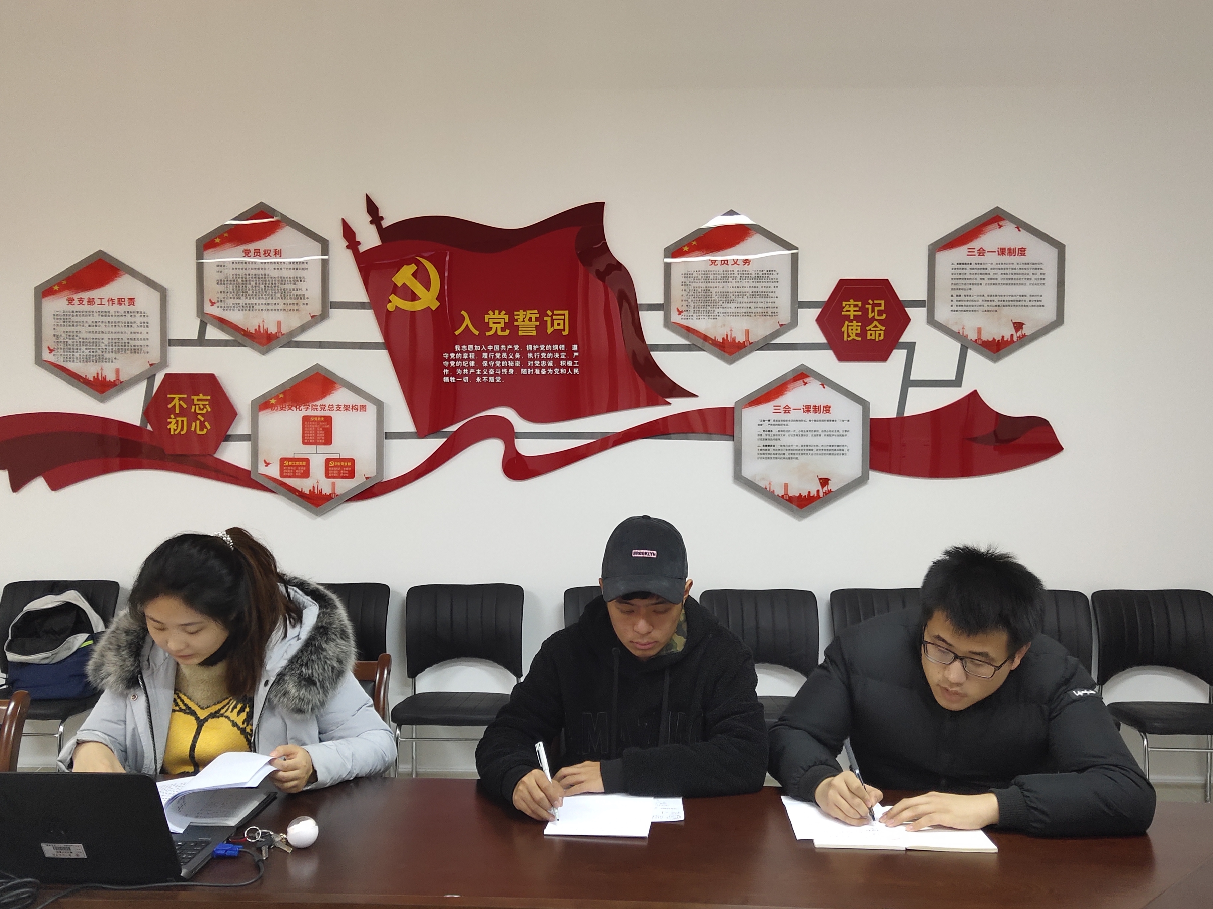 I1YK_82DUGFFI_}[98~7FZ1.jpg I1YK_82DUGFFI_}[98~7FZ1.jpg