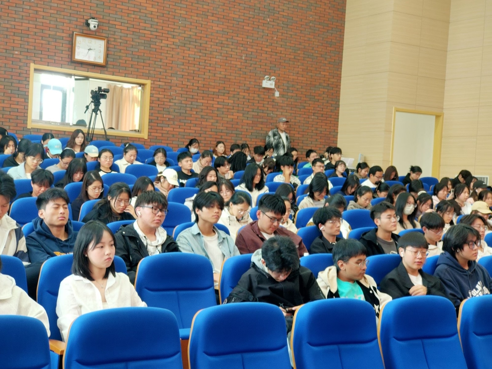 照片03.jpg 照片03.jpg