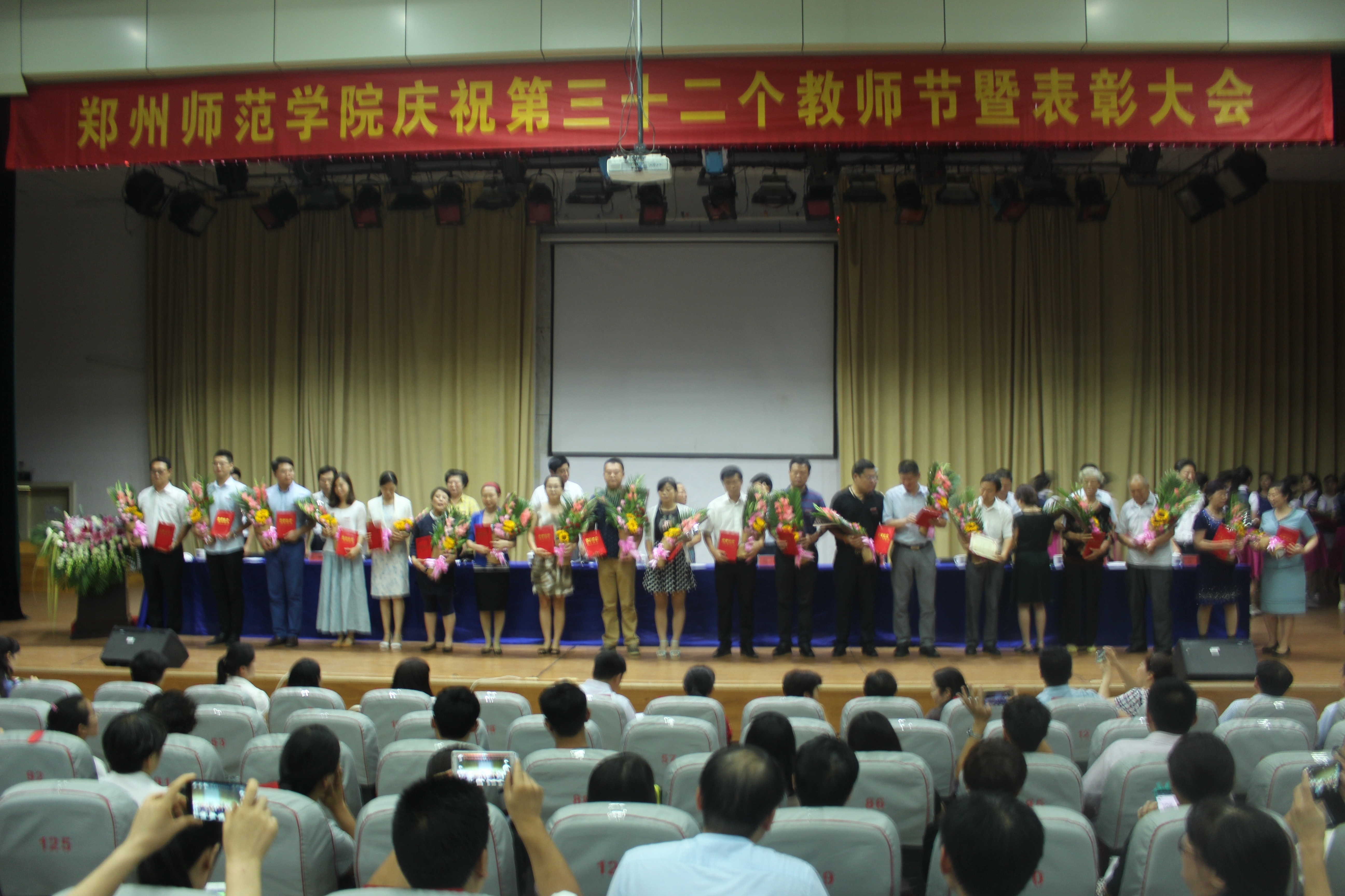 IMG_2956.JPG IMG_2956.JPG