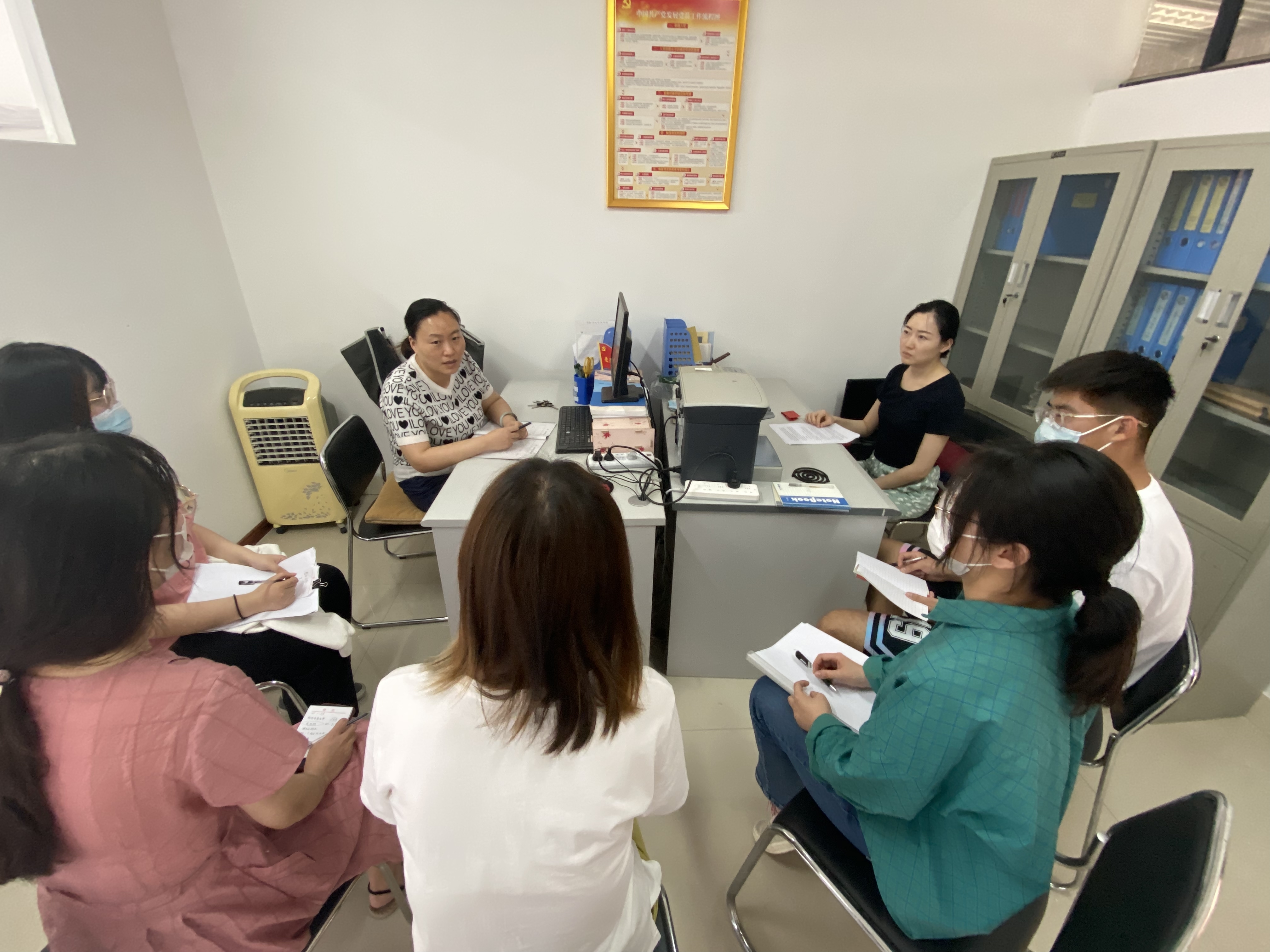 刘洪.jpg 刘洪.jpg